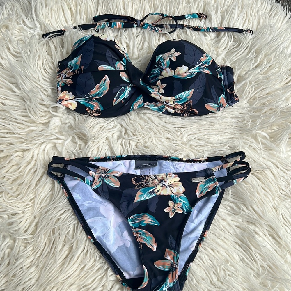 Venice Beach Bikini